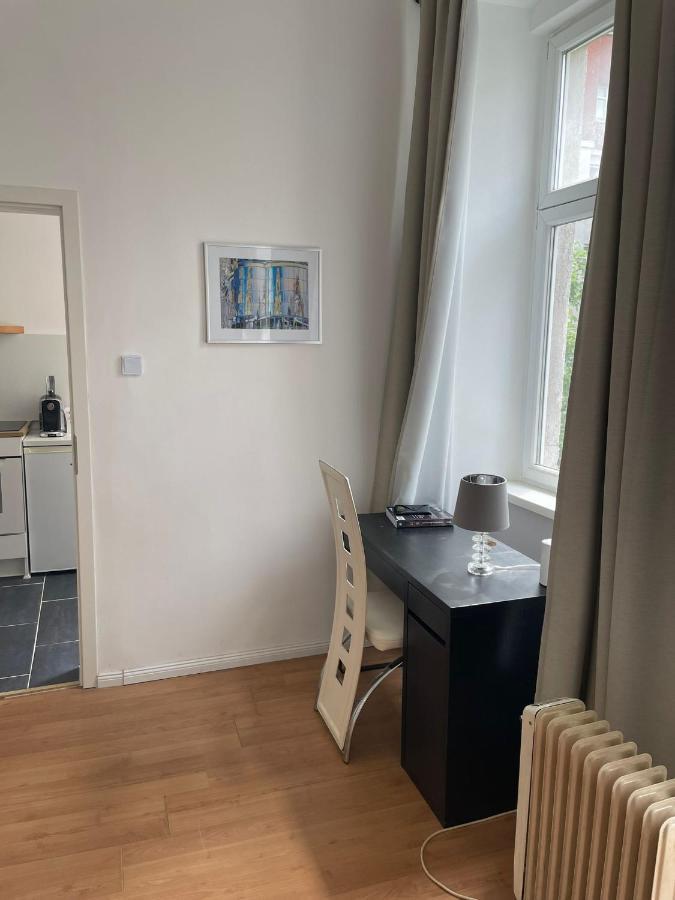 Small Apartment Near The Center Vienna Exterior photo